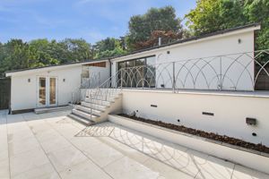 Photo 4- click for photo gallery